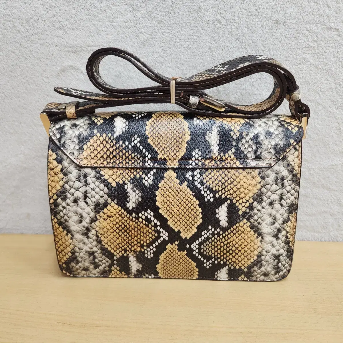 thumbnail-3